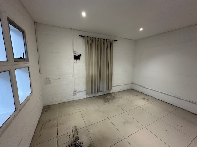 To Let commercial Property for Rent in Ndabeni Western Cape